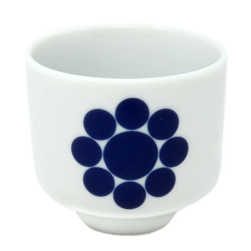 luxury travel mugs with custom prints -Sake Cup Family Crest Kuyoumon